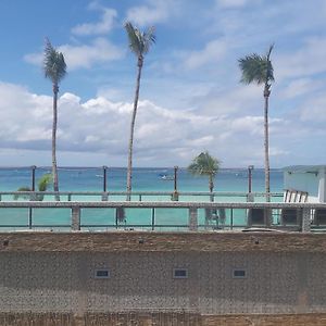 Sol Y Sombra Boracay Hotel